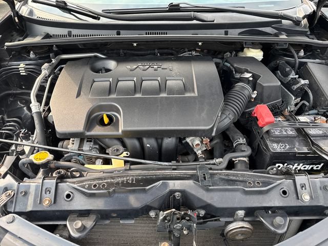 Used 2014 Toyota Corolla LE FWD image 27