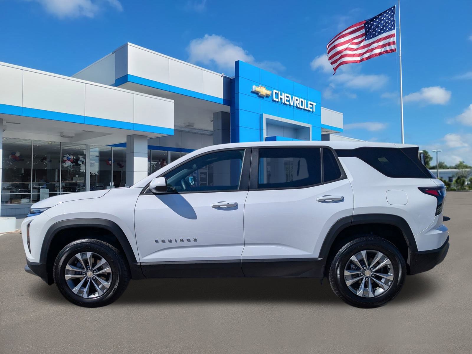 Used 2026 Chevrolet Equinox LT image 7