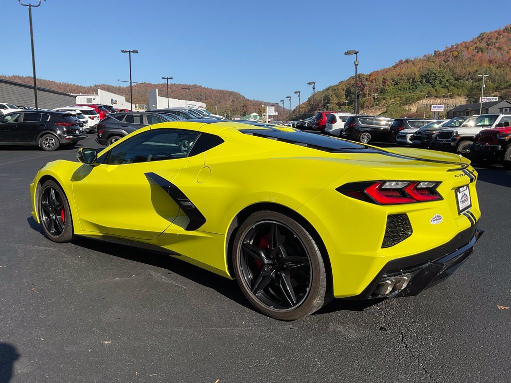 Used 2023 Chevrolet Corvette Stingray Premium Cpe w/ 3LT RWD image 4