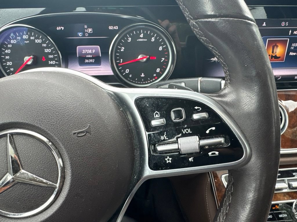 Used 2019 Mercedes-Benz E 300 4MATIC image 16