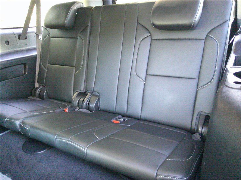 Used 2017 Chevrolet Suburban LT w/ Luxury Package image 19