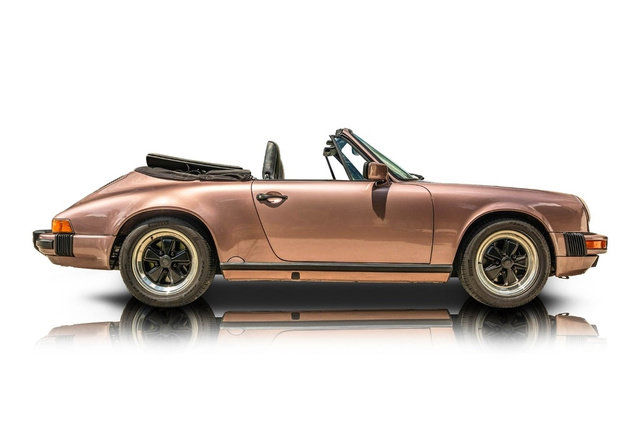 Used 1988 Porsche 911 Carrera RWD image 2