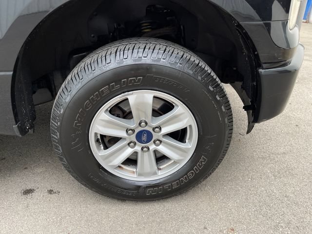 Used 2015 Ford F150 XL w/ Equipment Group 101A Mid AWD/4WD image 39
