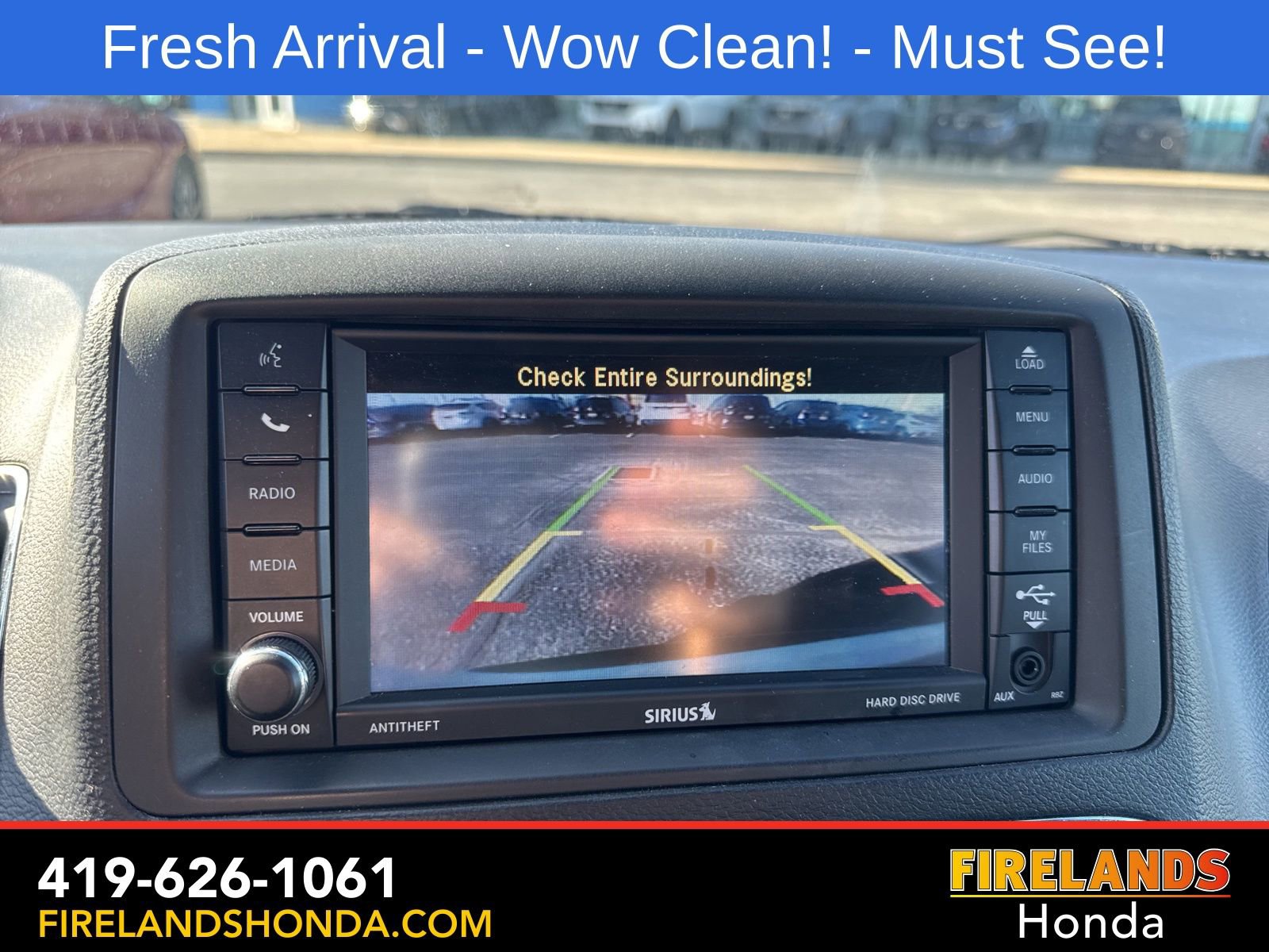 Used 2017 Dodge Grand Caravan SE image 24