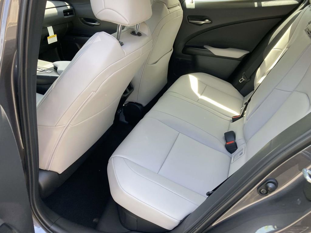 New 2026 Lexus UX 300h FWD image 9