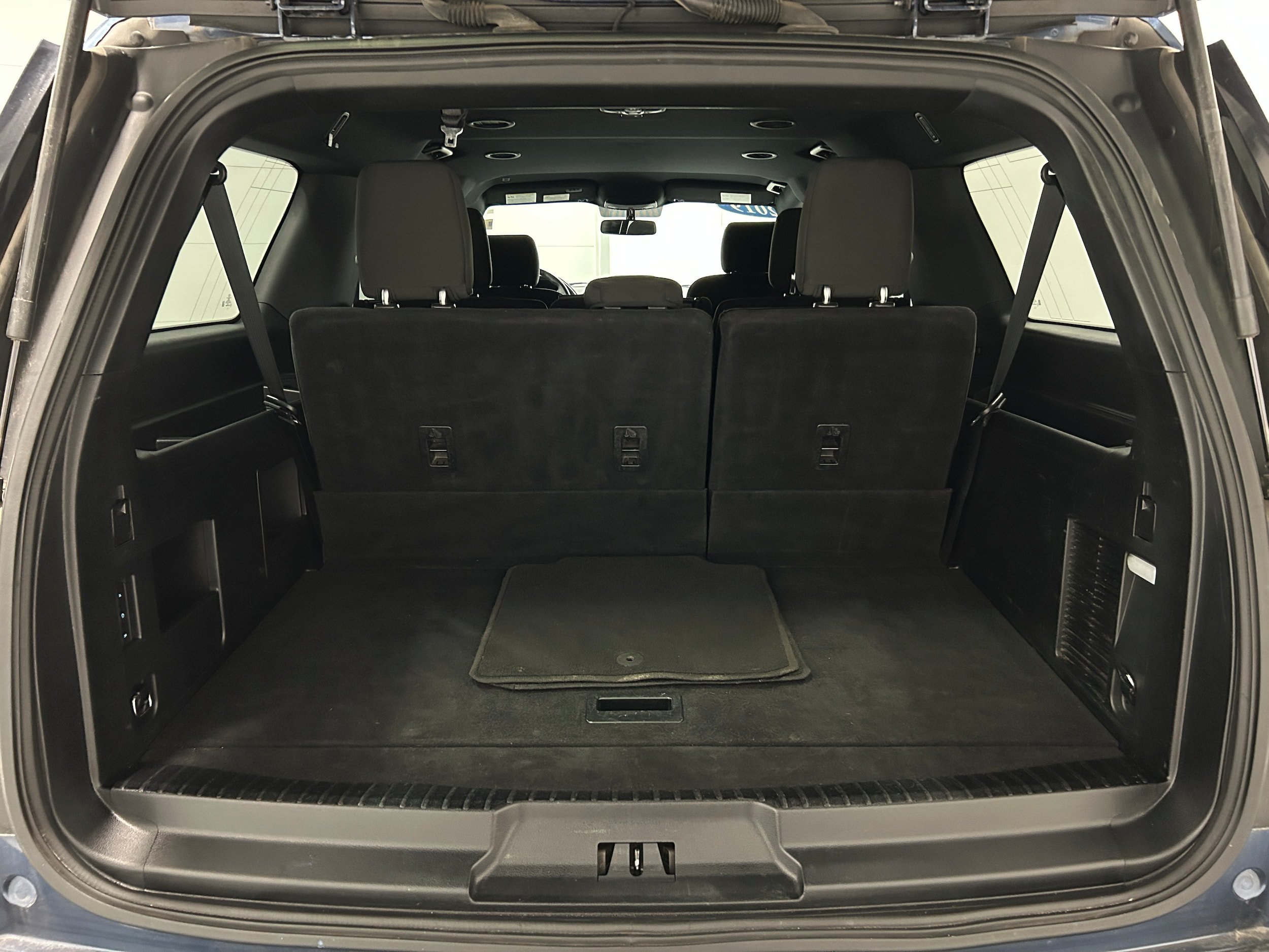 Used 2019 Ford Expedition Max XLT AWD/4WD image 33