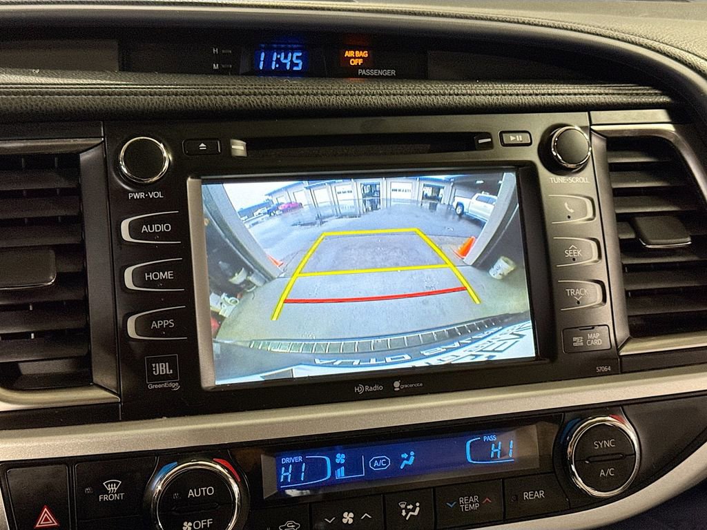 Used 2014 Toyota Highlander Limited image 22