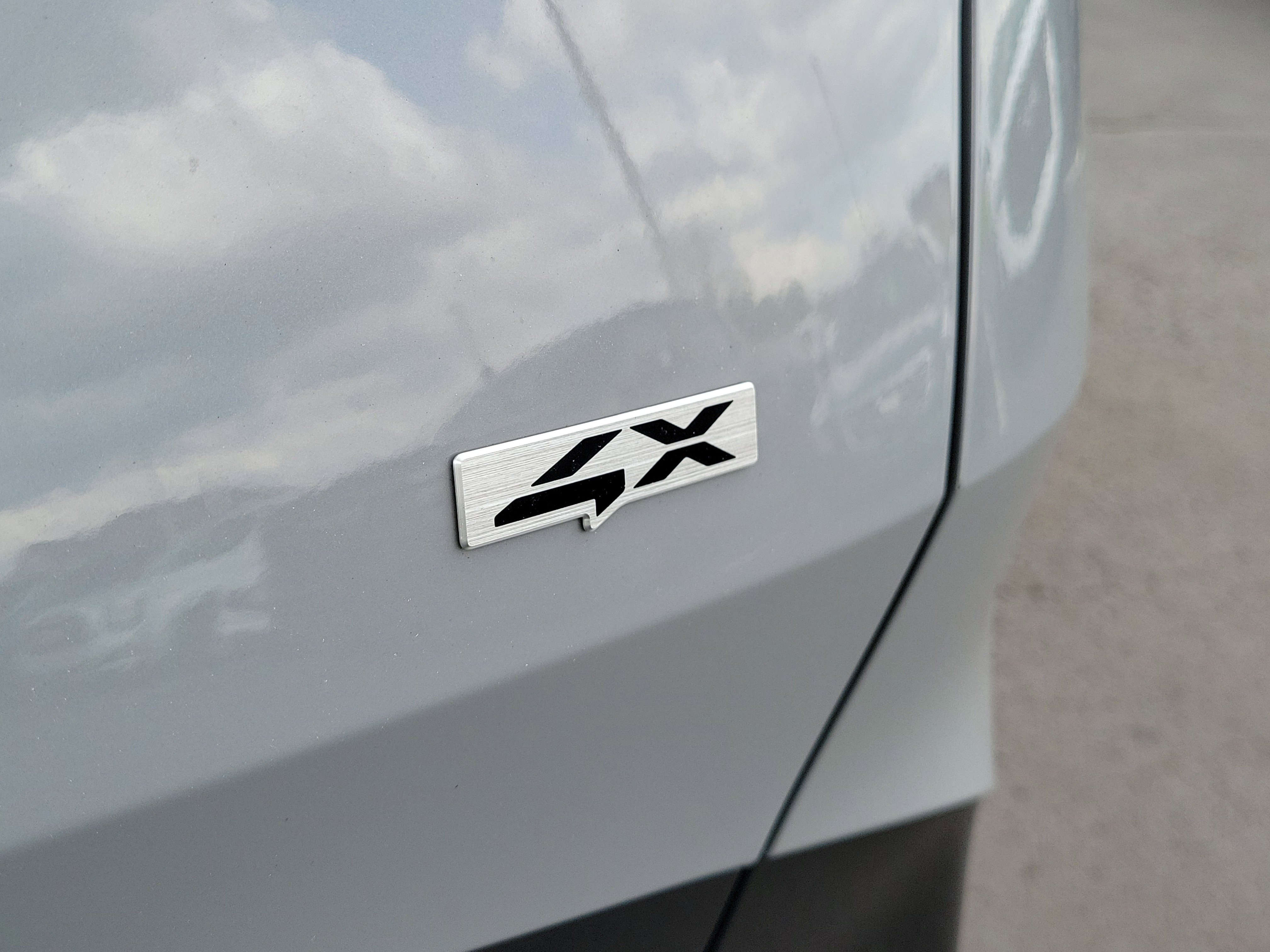Used 2024 Kia Sportage SX image 6