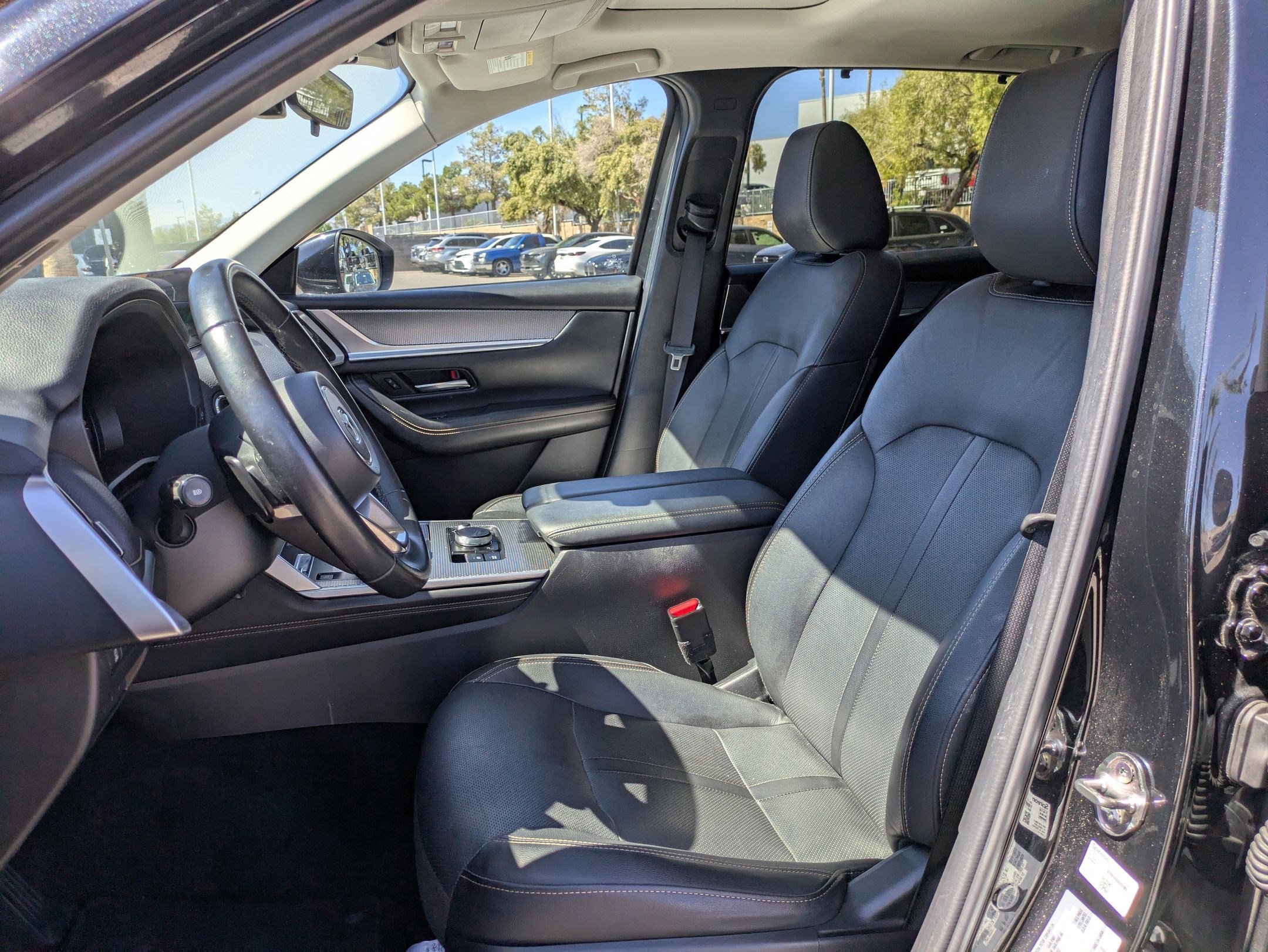 Certified 2024 MAZDA CX-90 Plug-In Hybrid w/ Preferred AWD/4WD image 26