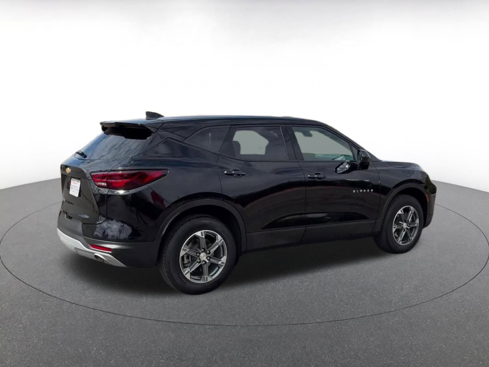 Used 2025 Chevrolet Blazer LT image 15