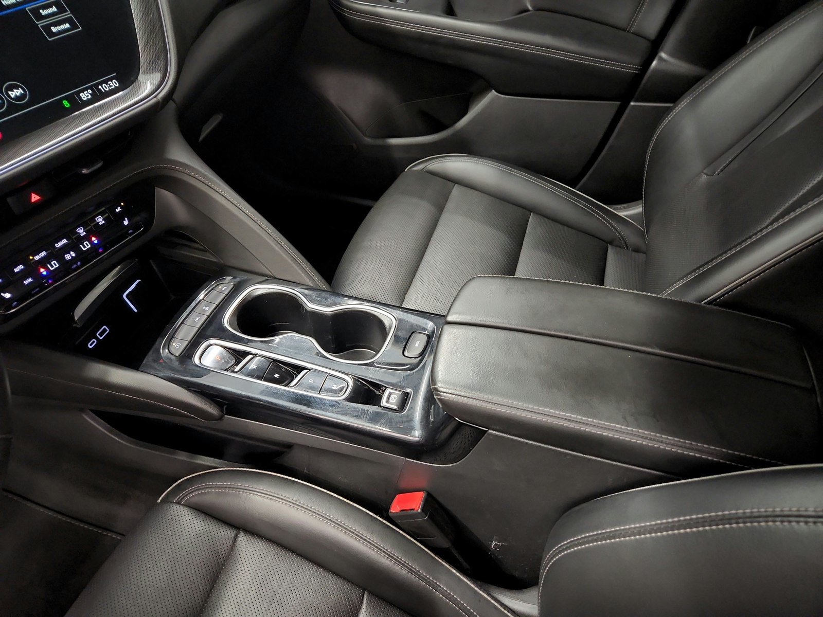 Used 2023 Buick Envision Essence FWD image 35