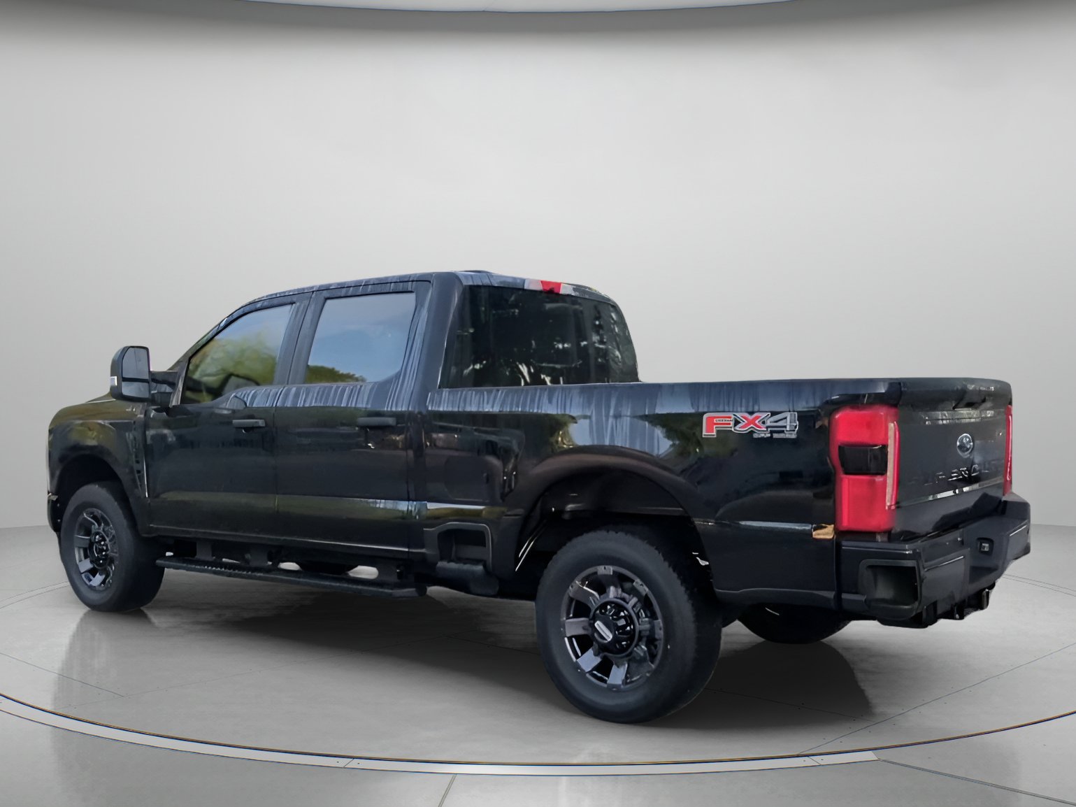 Certified 2024 Ford F250 XL w/ STX Appearance Package AWD/4WD image 20