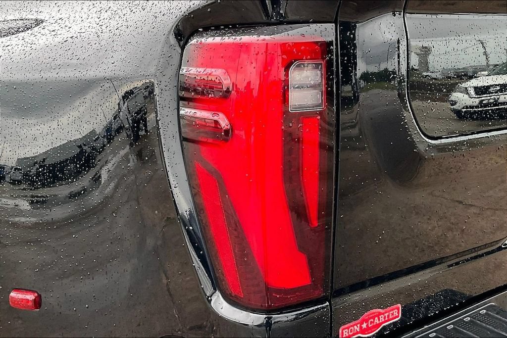 Used 2024 GMC Sierra 3500 Denali w/ Denali Reserve Package AWD/4WD image 20
