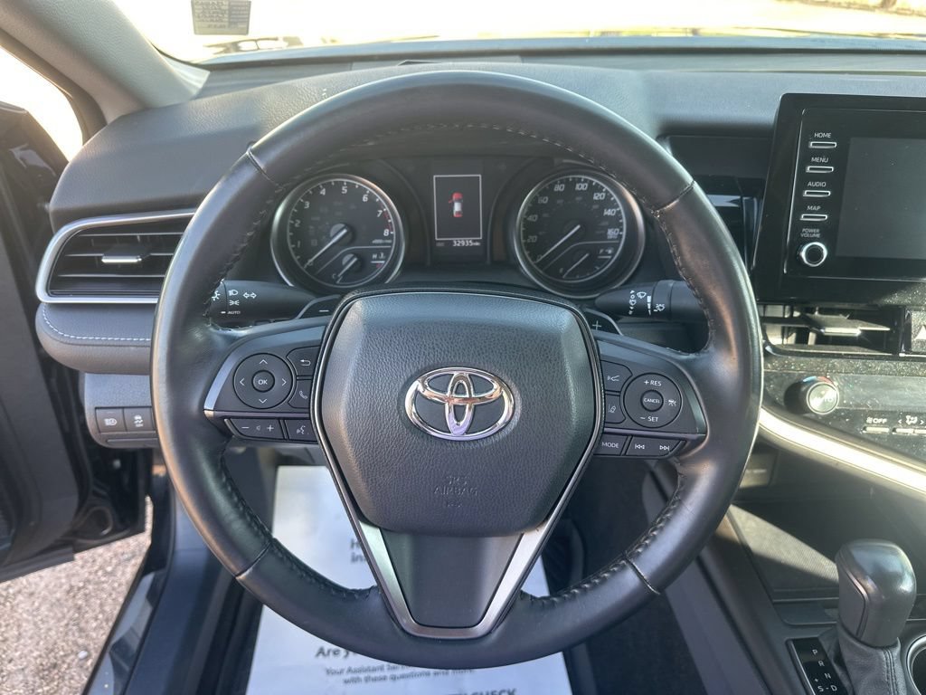 Used 2021 Toyota Camry SE FWD image 15