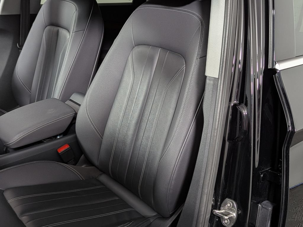 Used 2023 Audi Q5 2.0T Premium Plus AWD/4WD image 18