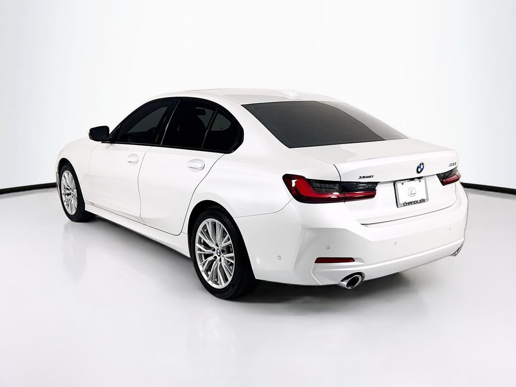 Used 2023 BMW 330i xDrive Sedan w/ Premium Package AWD/4WD image 7