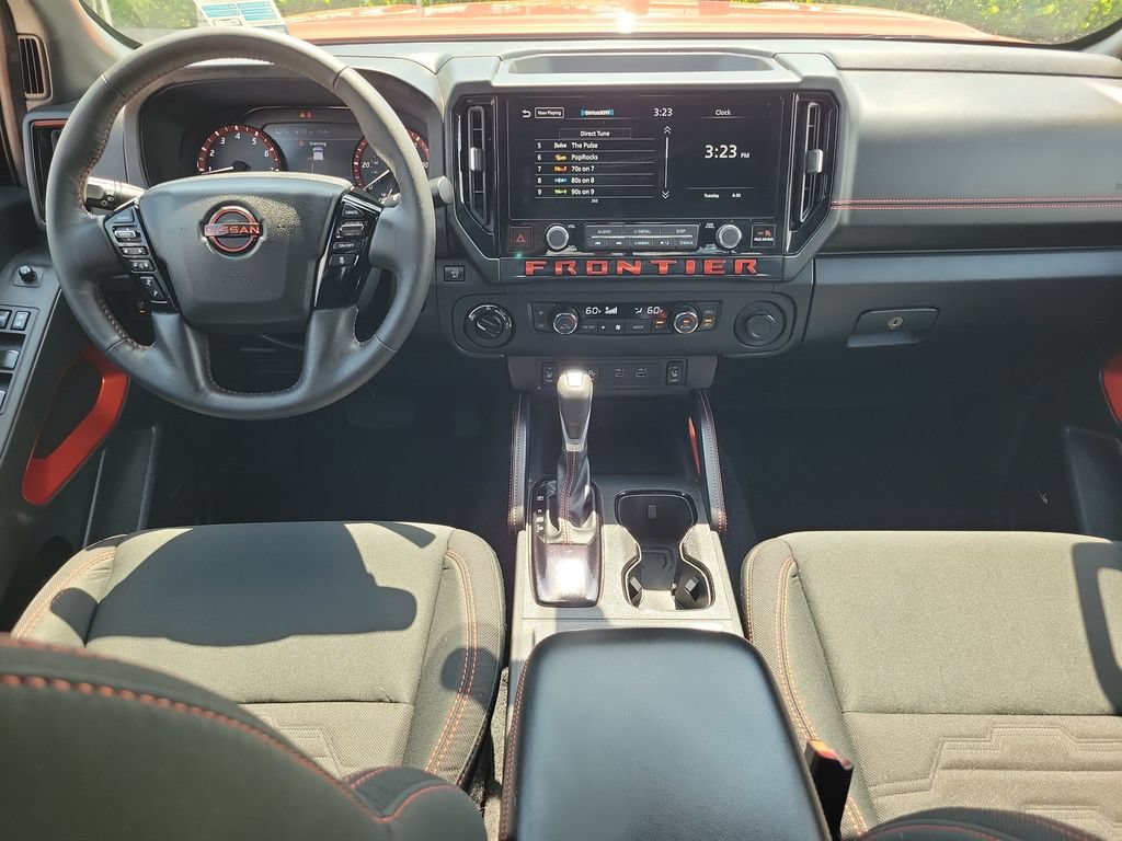 Used 2025 Nissan Frontier PRO-4X w/ Pro Convenience Package AWD/4WD image 12