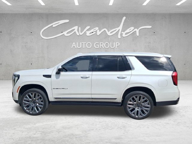 Used 2025 GMC Yukon Denali Ultimate AWD/4WD image 16