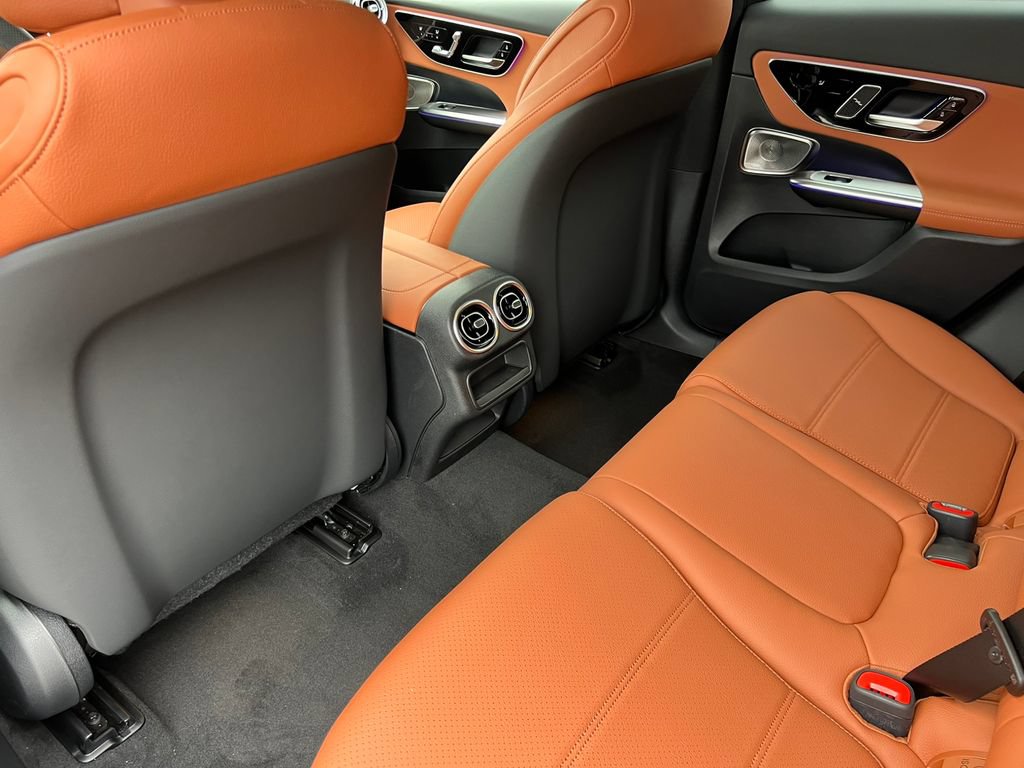 New 2027 Mercedes-Benz GLC 300 4MATIC image 34