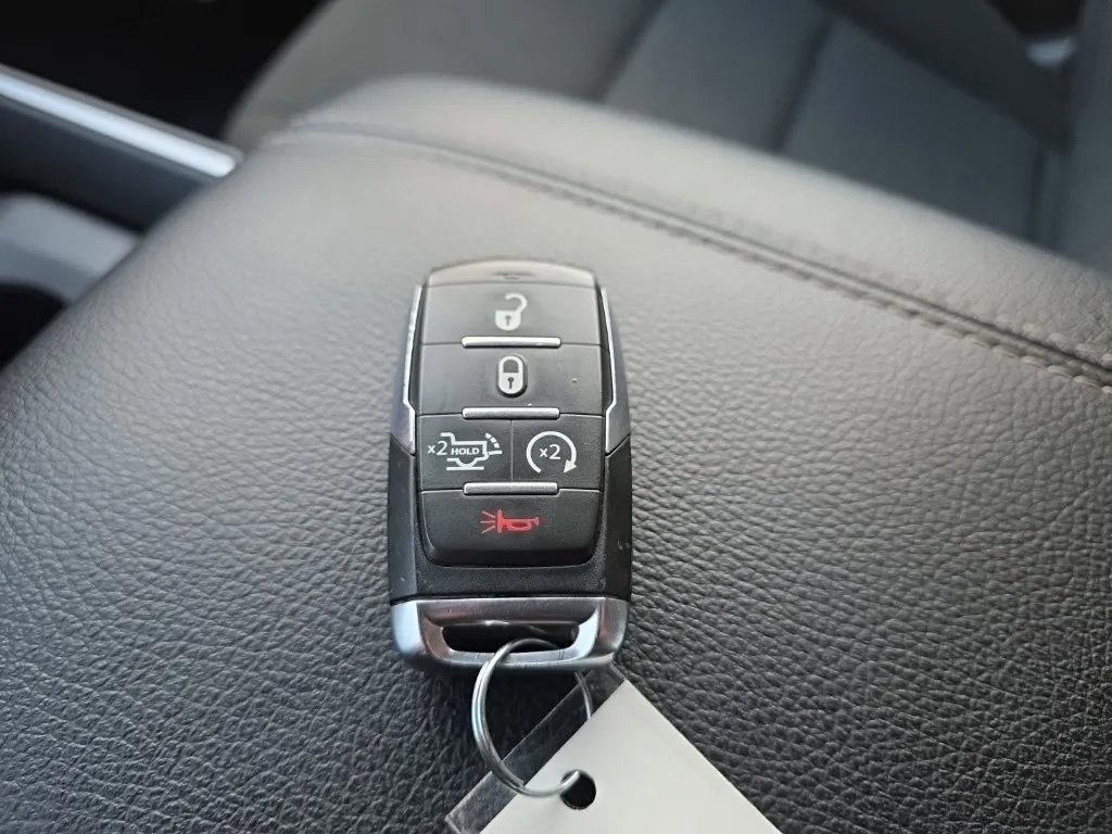 Used 2025 RAM 1500 Big Horn image 31