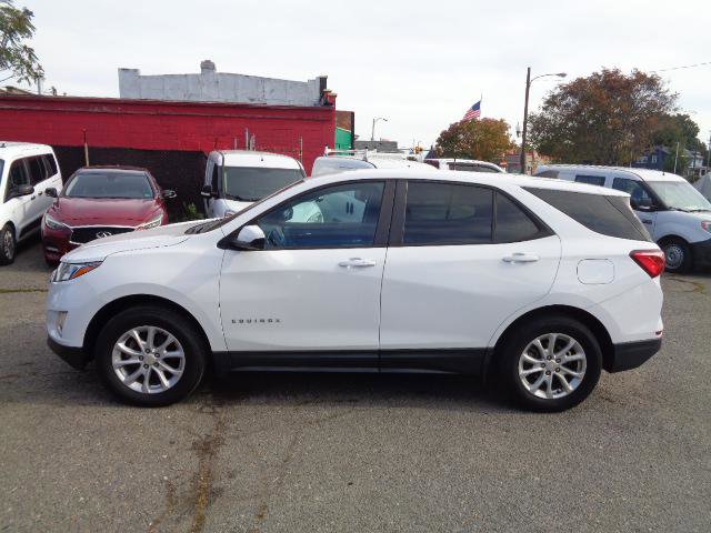 Used 2020 Chevrolet Equinox LS image 4