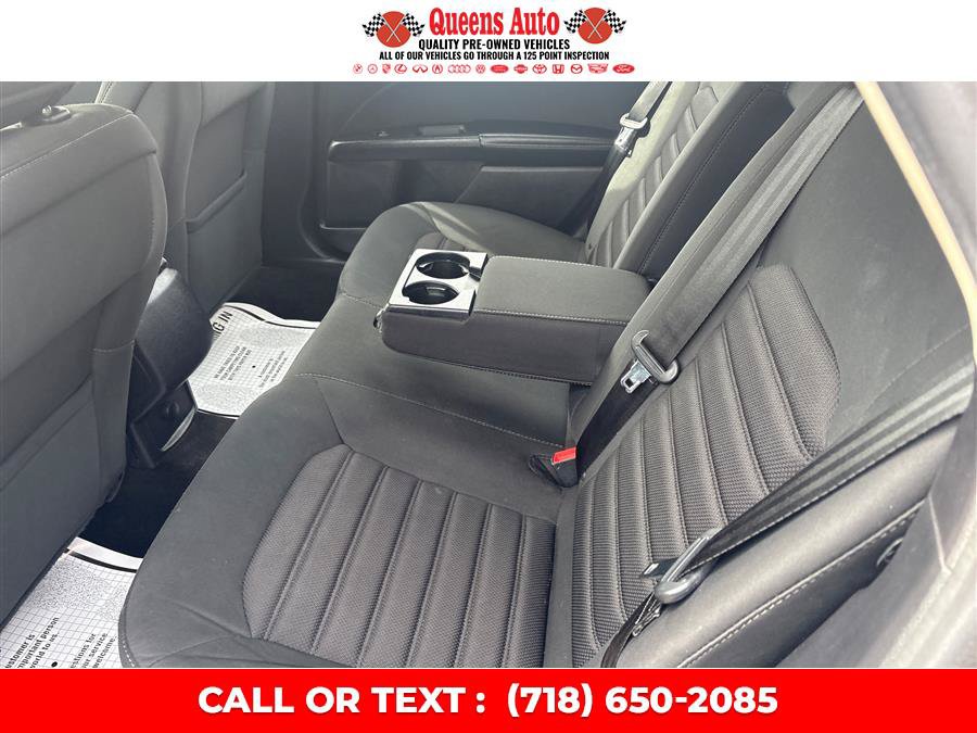 Used 2018 Ford Fusion SE FWD image 15
