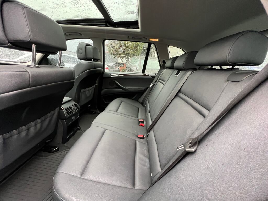Used 2009 BMW X5 xDrive30i image 13