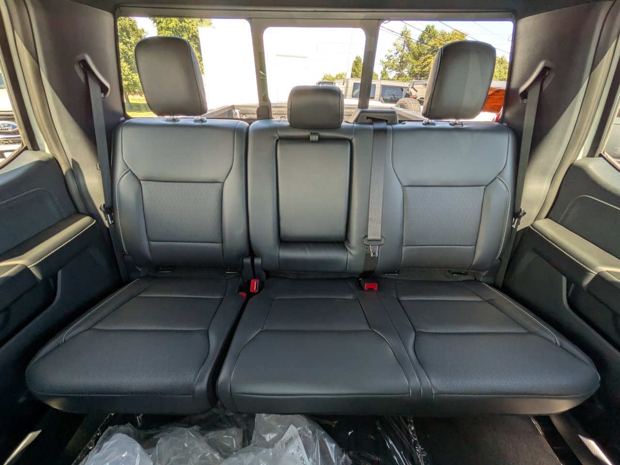 New 2026 Ford F150 Lariat w/ Equipment Group 501A Mid AWD/4WD image 14