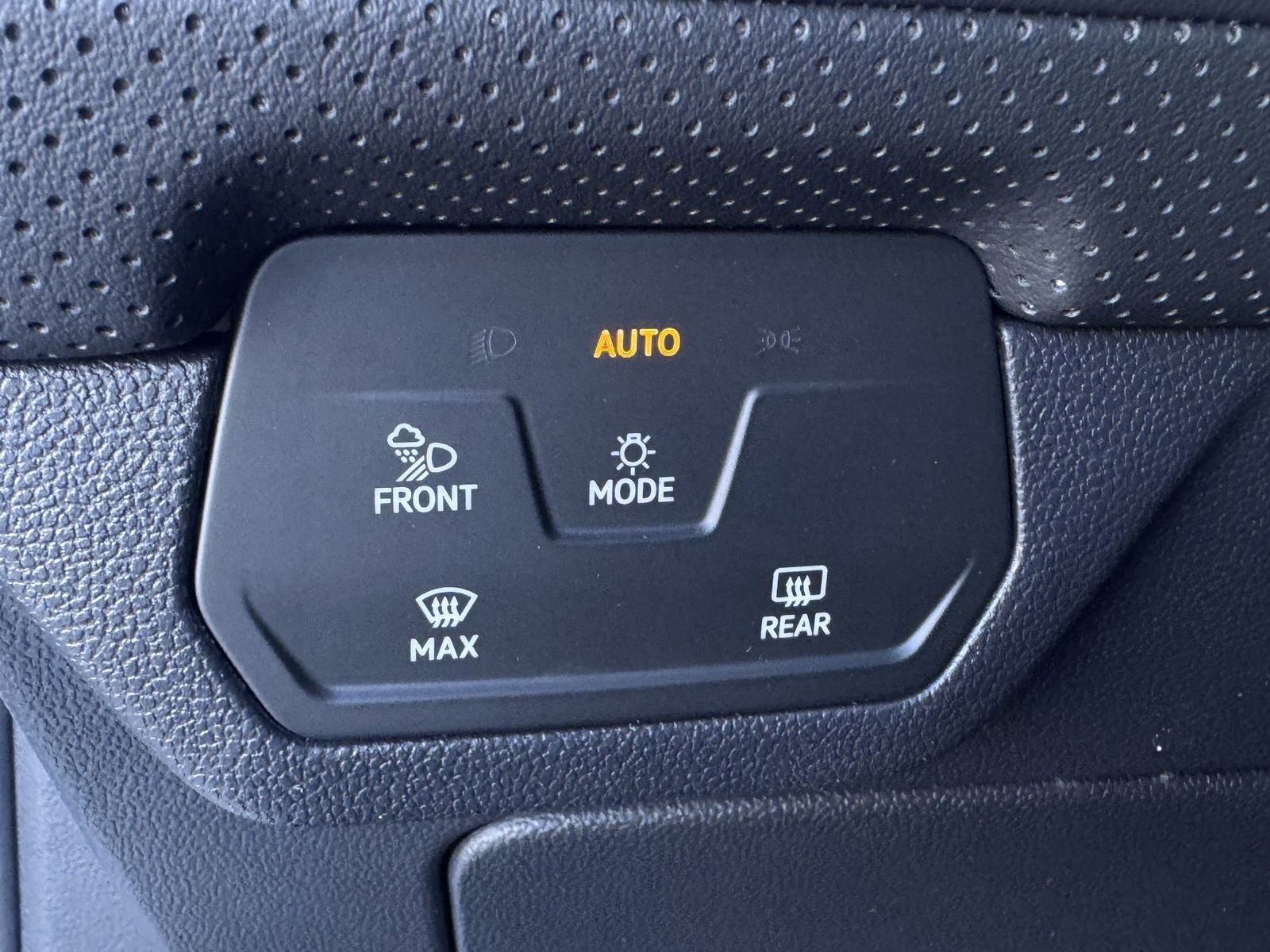 New 2026 Volkswagen Atlas SEL Premium R-Line image 22