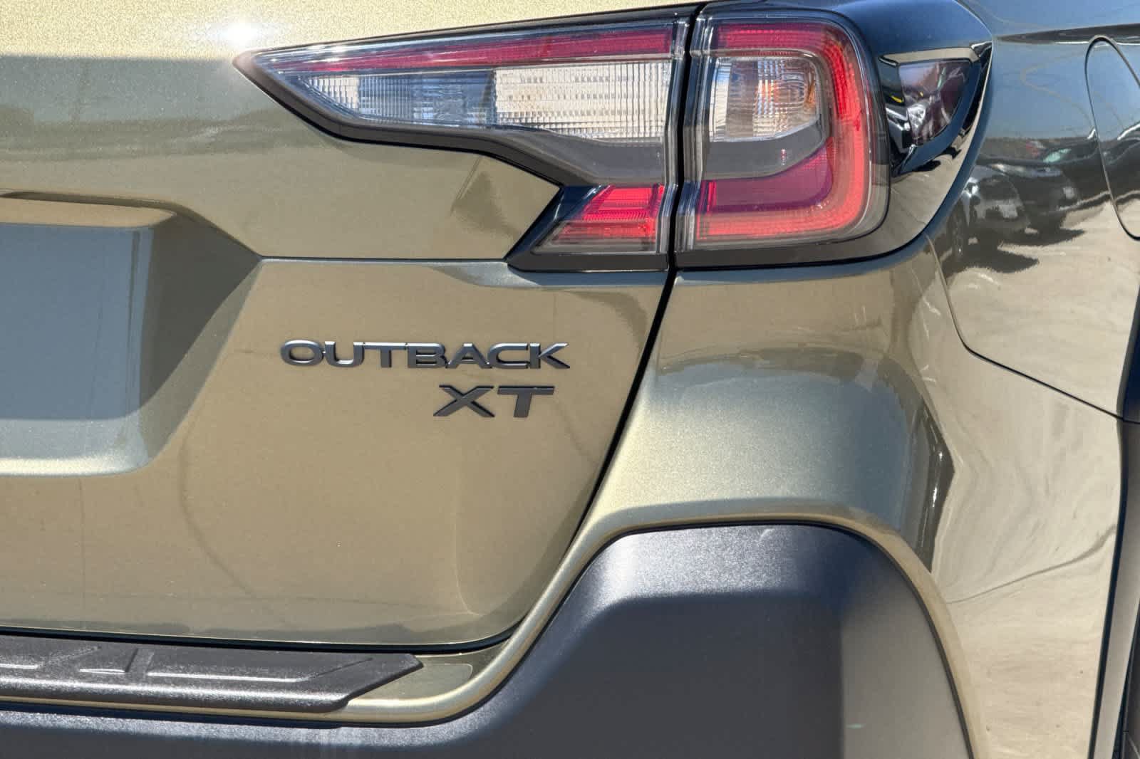 Certified 2024 Subaru Outback Onyx Edition XT AWD/4WD image 26