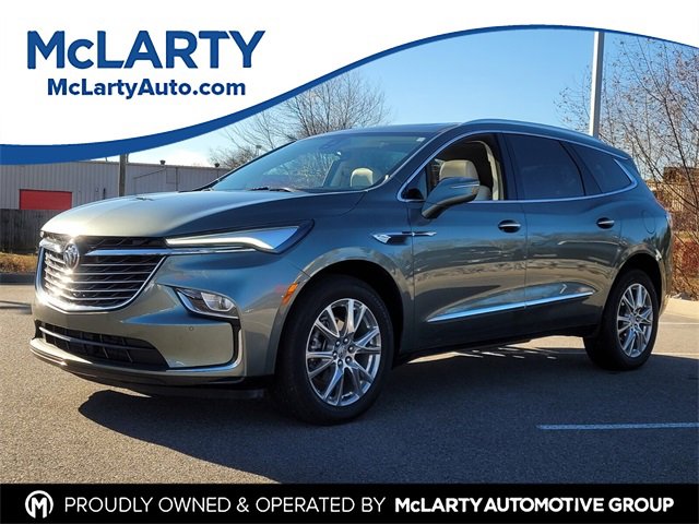 Used 2023 Buick Enclave Premium w/ Experience Buick Package image 1