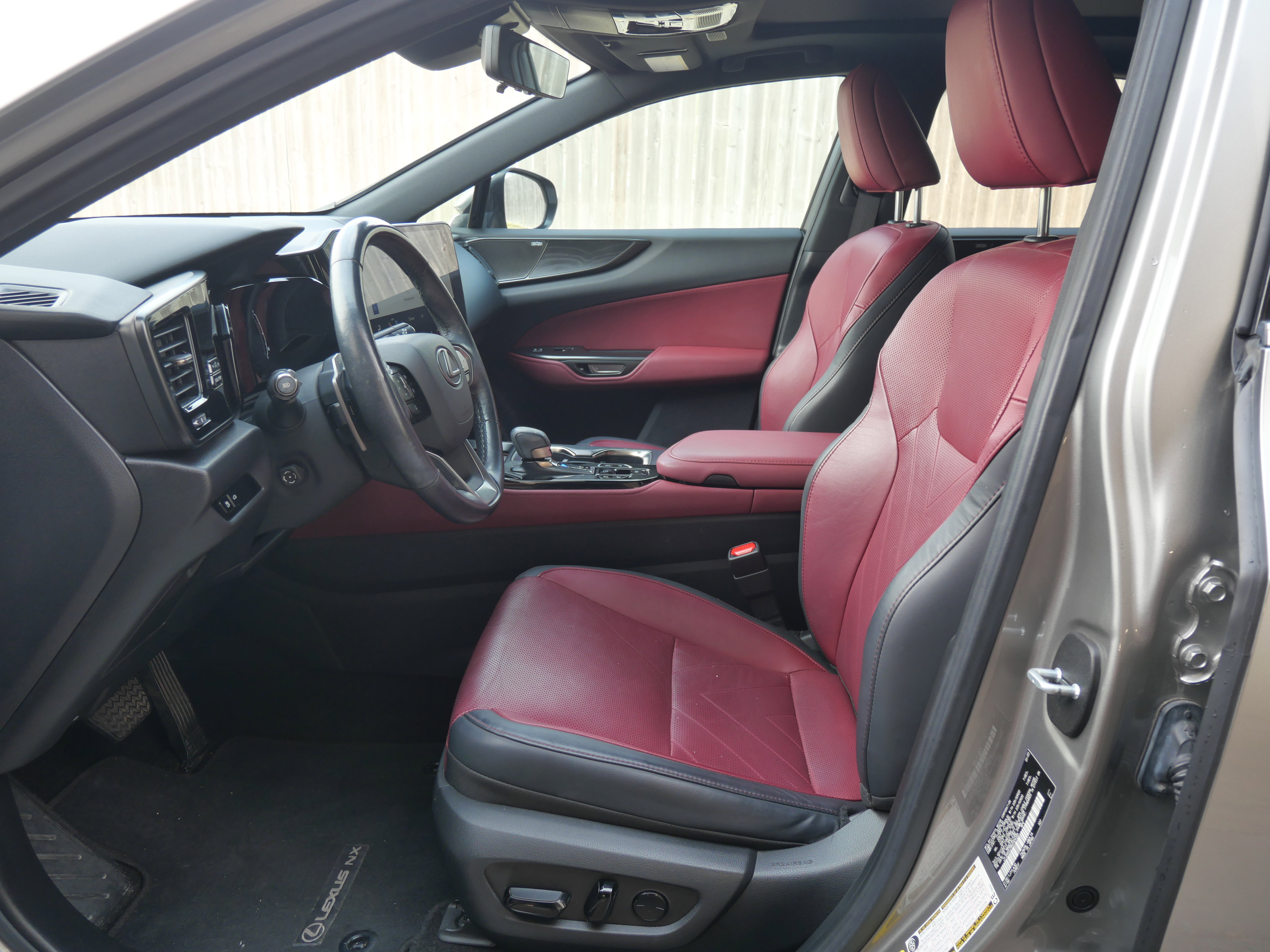 Used 2022 Lexus NX 350 AWD w/ Luxury Package image 8