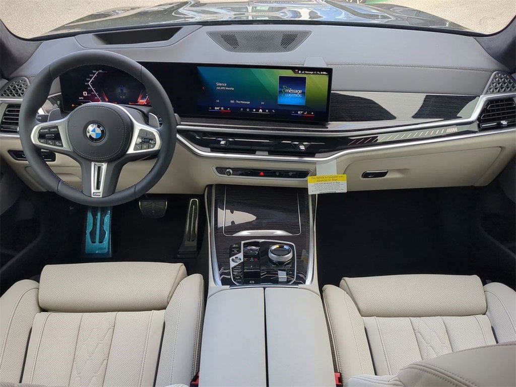 New 2026 BMW X7 M60i image 15