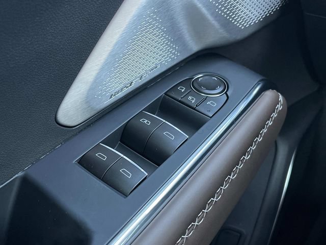 New 2026 GMC Acadia Denali Ultimate FWD image 29