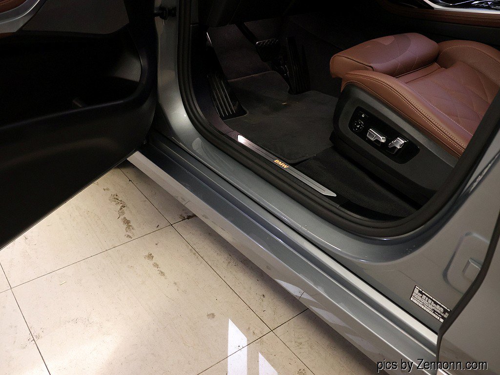 Certified 2026 BMW X7 xDrive40i AWD/4WD image 31
