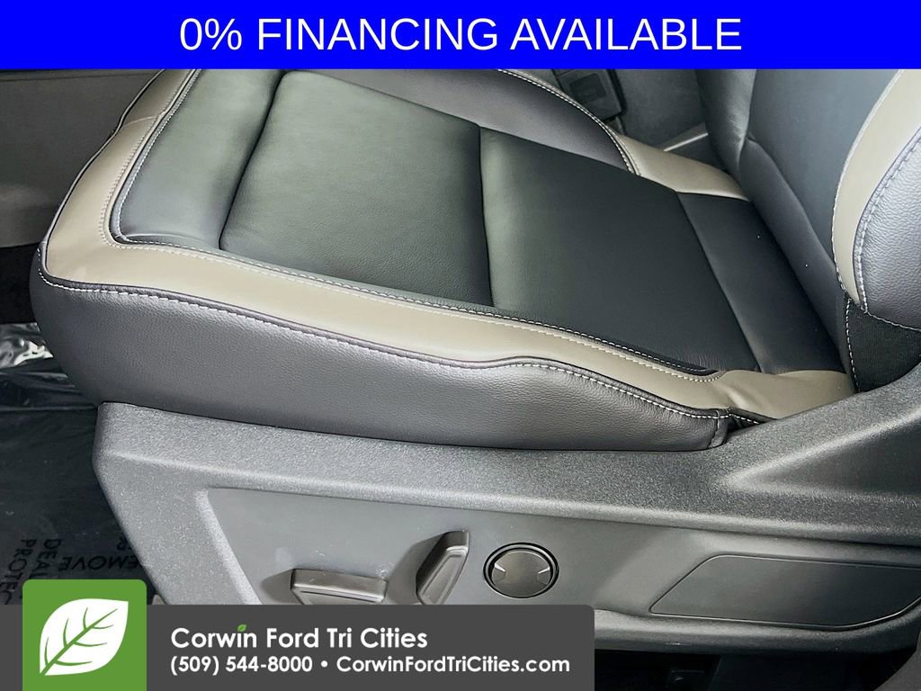 New 2025 Ford Bronco Outer Banks w/ Sasquatch Package image 23