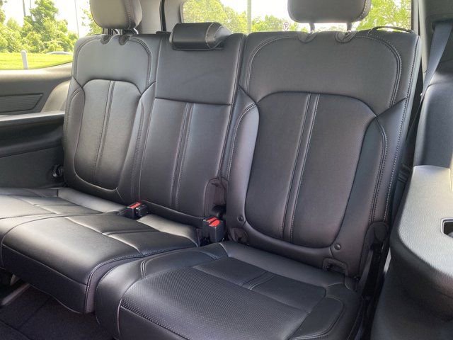Used 2024 Jeep Wagoneer 2WD w/ Convenience Group I image 25