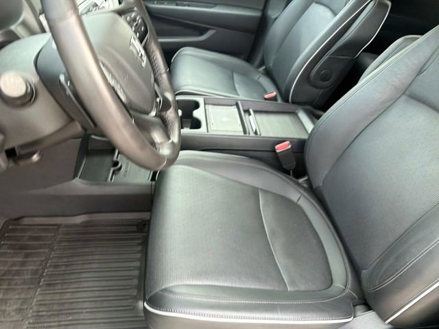 Used 2025 Honda Odyssey Elite image 22