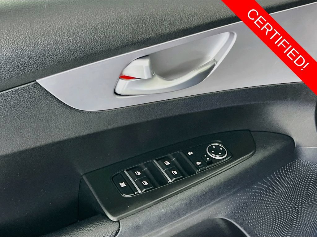 Certified 2023 Kia Forte LXS FWD image 18