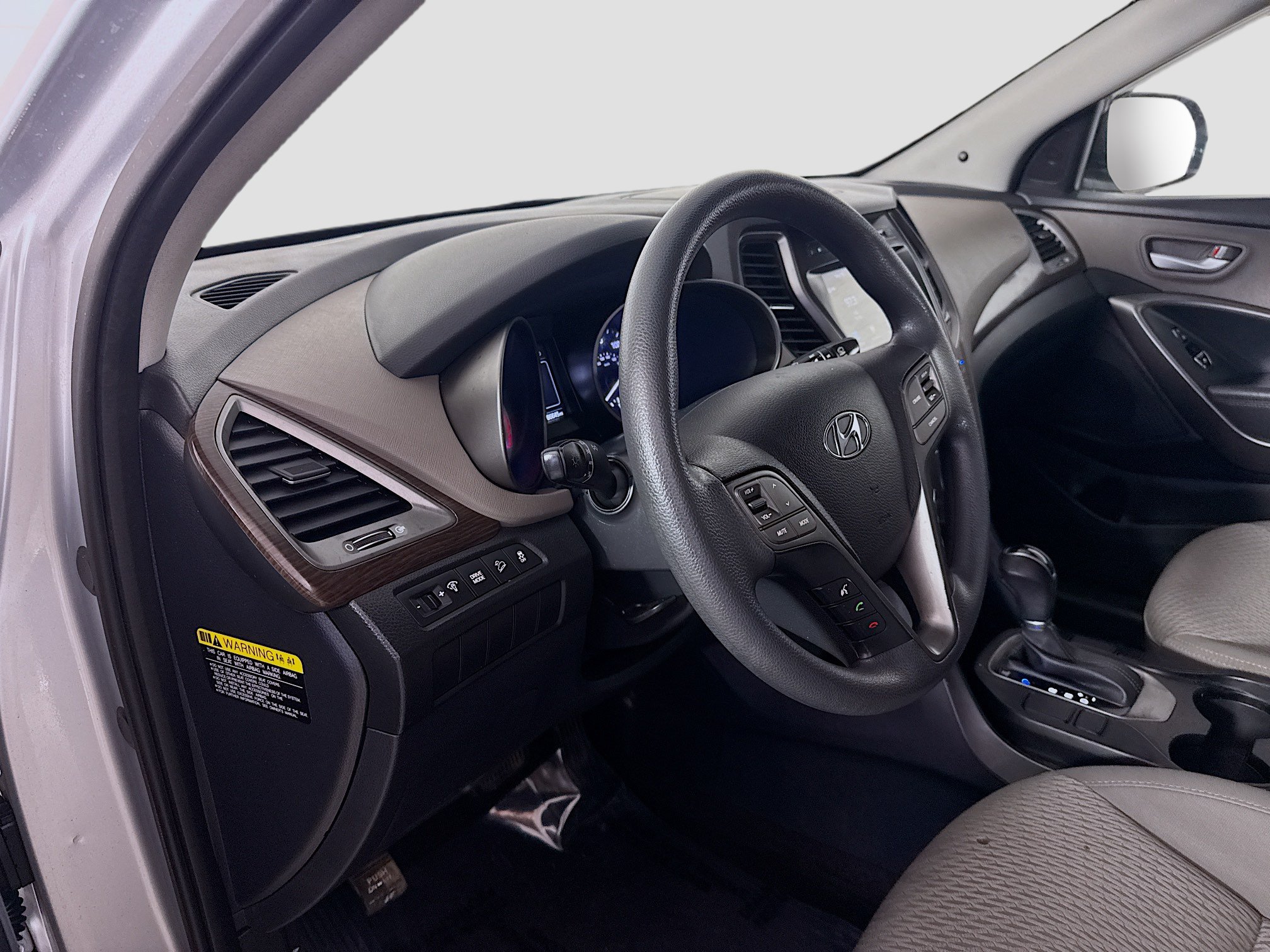 Used 2018 Hyundai Santa Fe SE FWD image 22