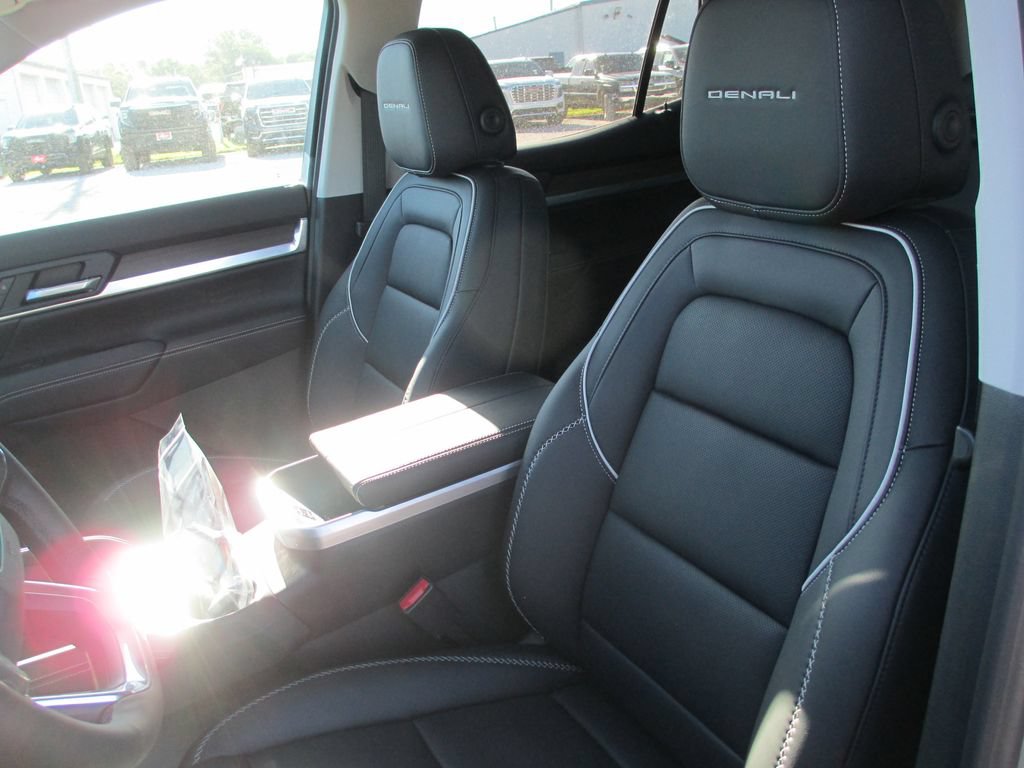 New 2026 GMC Terrain Denali AWD/4WD image 11