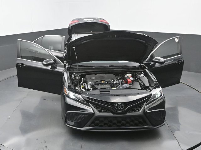 Used 2024 Toyota Camry SE FWD image 37