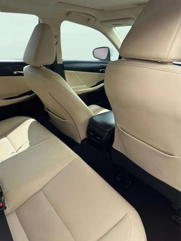 Used 2015 Lexus IS 250 AWD w/ Navigation System Package image 10