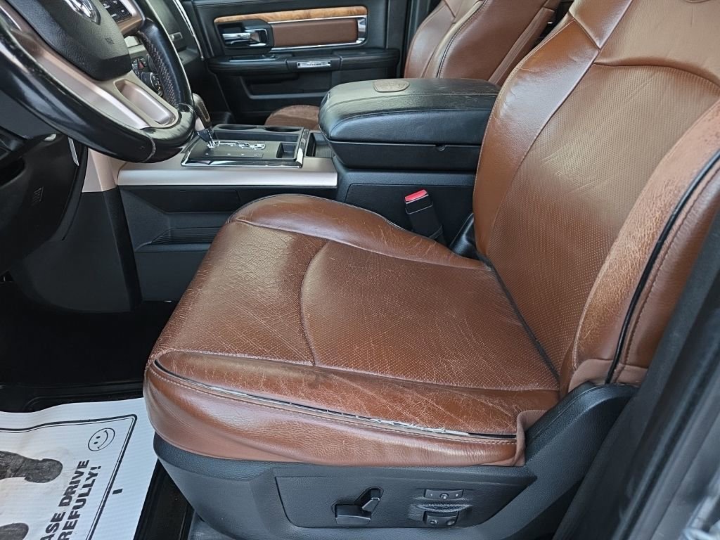 Used 2013 RAM 1500 Laramie Longhorn image 18