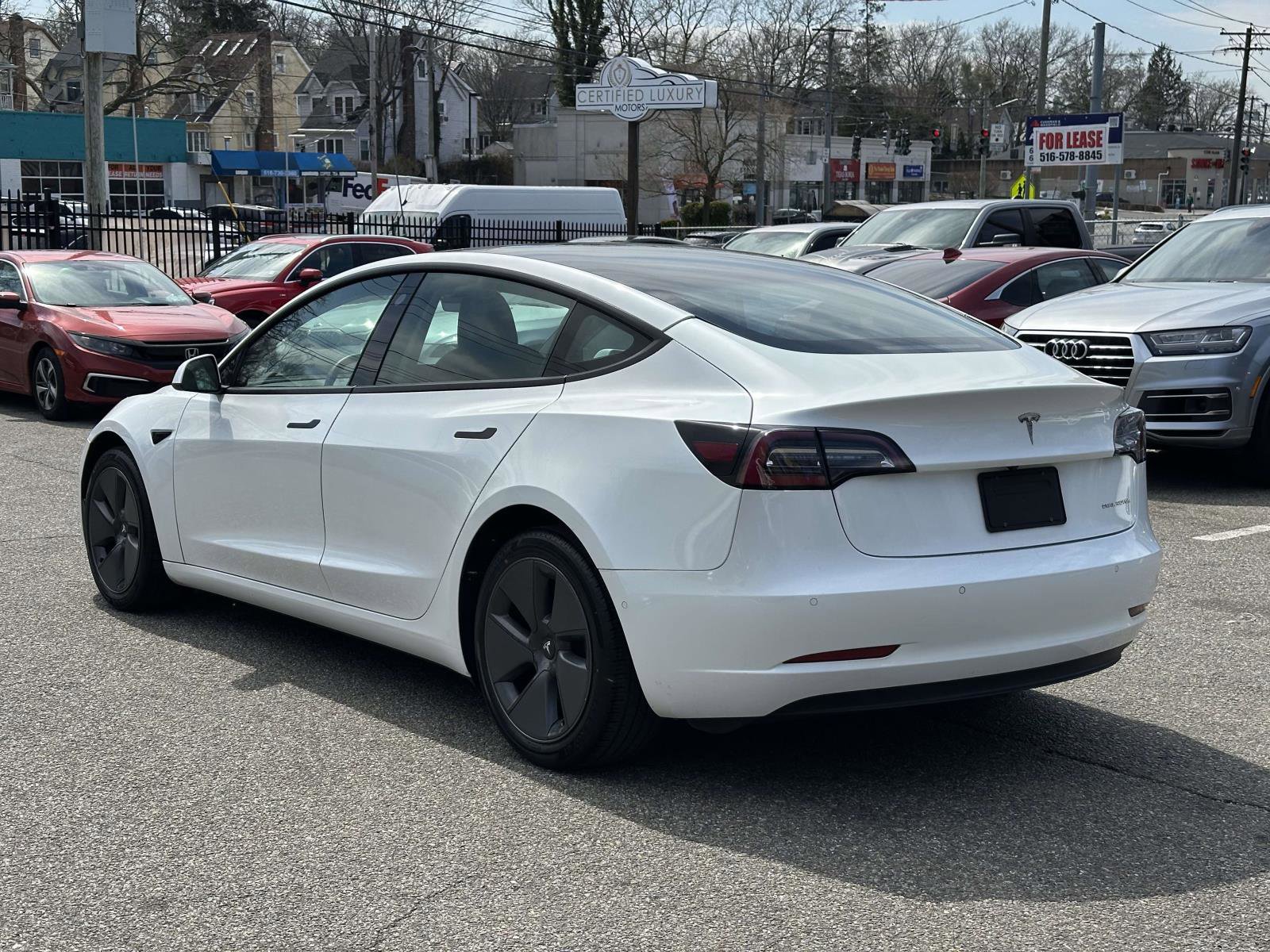 Used 2022 Tesla Model 3 Long Range AWD/4WD image 5