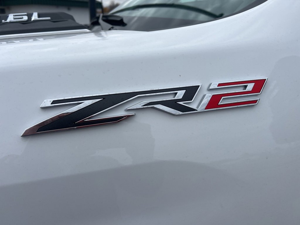 New 2026 Chevrolet Silverado 2500 ZR2 image 4