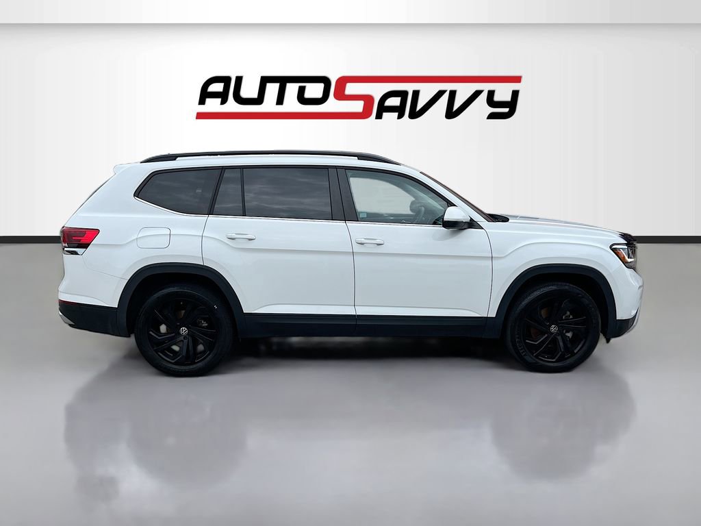 Used 2023 Volkswagen Atlas SE w/ Black Wheel Package AWD/4WD image 8