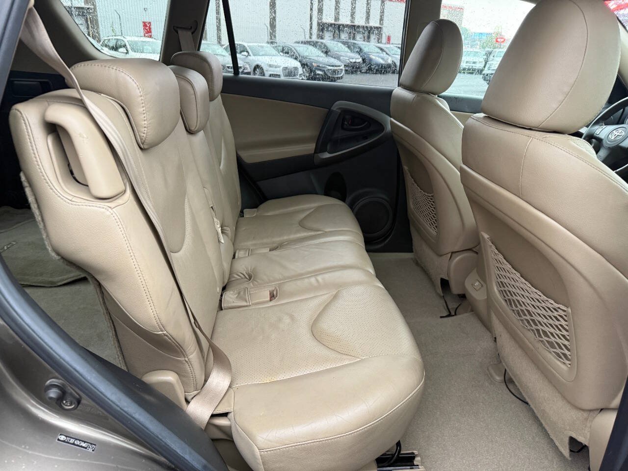 Used 2010 Toyota RAV4 Limited AWD/4WD image 31