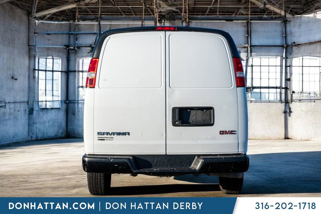Used 2023 GMC Savana 2500 w/ Driver Convenience Package image 25