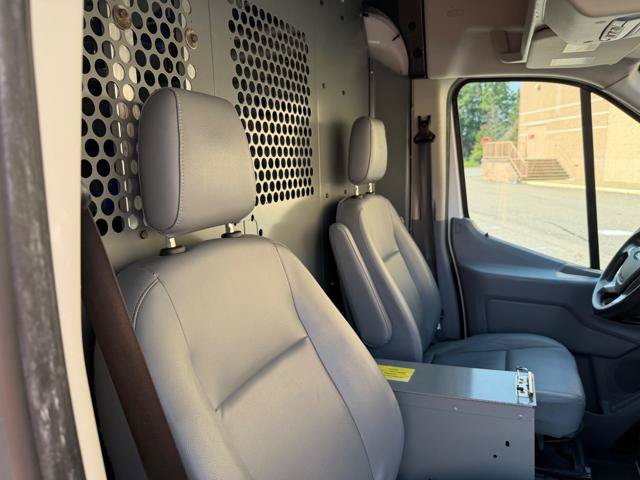 Used 2017 Ford Transit 250 148 High Roof RWD image 11